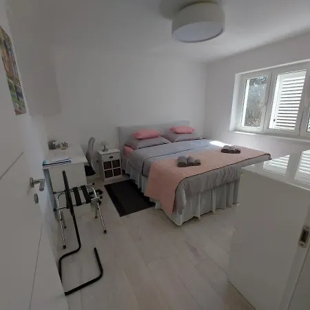 Διαμέρισμα Daria *